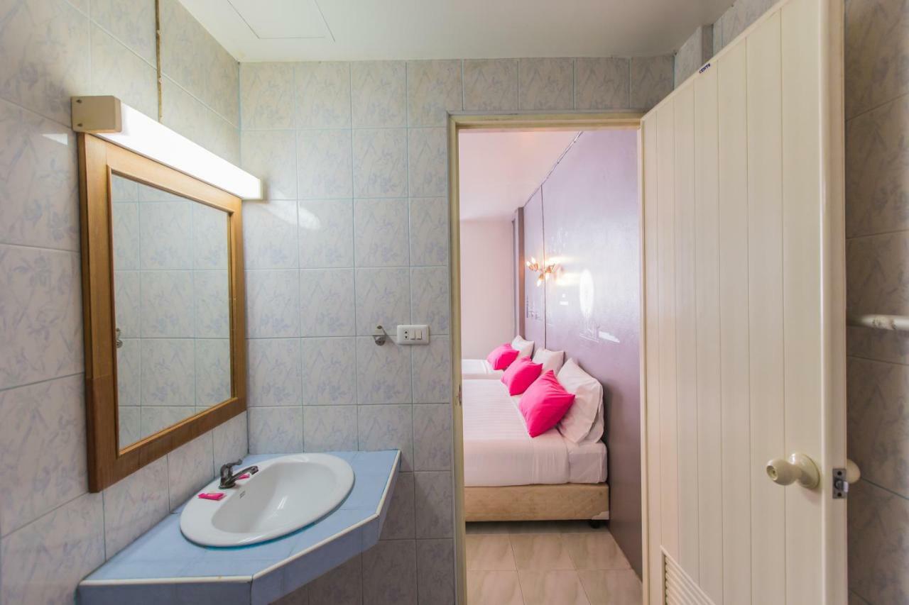 Chongko Guesthouse Пхукет Экстерьер фото